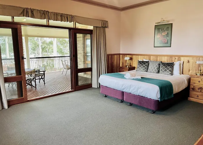 Robyn\'S Nest Lakeside Resort