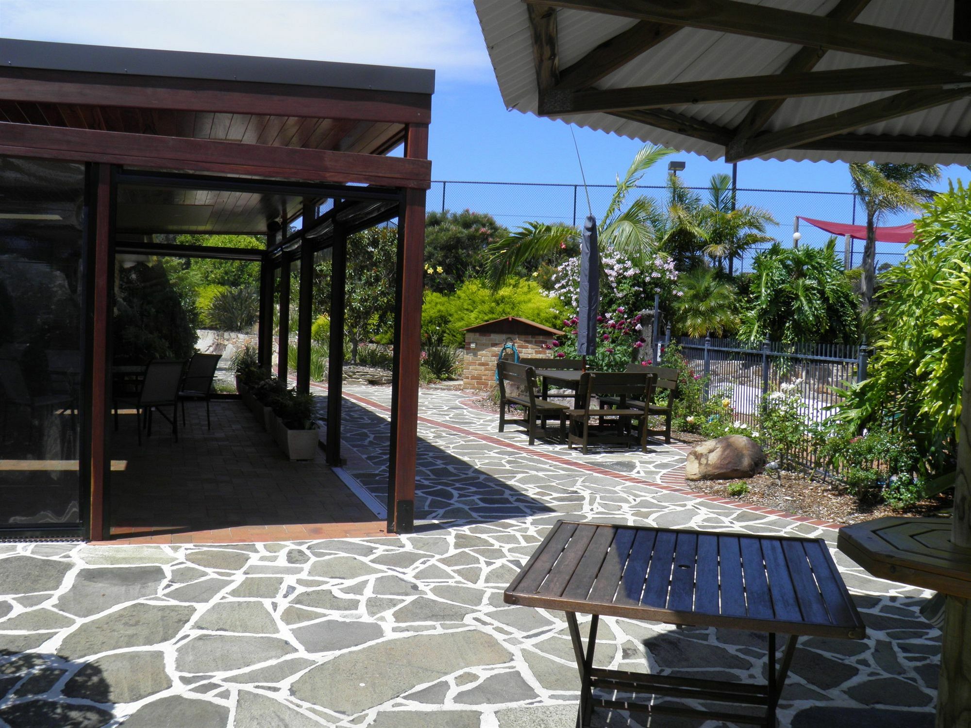 Robyn's Nest Lakeside Merimbula